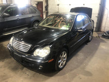 Load image into Gallery viewer, QUARTER PANEL CUT ASSEMBLY C240 C320 01 02 - 07 Left - 1076393
