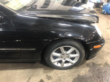 Load image into Gallery viewer, QUARTER PANEL CUT ASSEMBLY C240 C320 01 02 - 07 Left - 1076393
