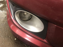 Load image into Gallery viewer, QUARTER PANEL CUT ASSEMBLY Subaru Legacy 2005 05 2006 06 07 08 09 Left - 1075041
