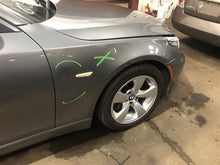 Load image into Gallery viewer, QUARTER PANEL CUT ASSEMBLY BMW 525i 528i 545i 550i 2004 04 05 06 07 - 10 Right - 1076488
