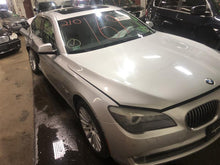 Load image into Gallery viewer, Air Bag 740i 740il 750 HYBRID 750i 750il 750LI 09-15 Left - 1076683
