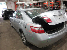 Load image into Gallery viewer, CYLINDER HEAD ES350 RX350 RX450H Avalon Camry Highlander 05-15 Left - 1080617
