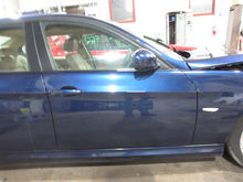 Load image into Gallery viewer, INDEPENDENT REAR SUSPENSION BMW 328i 323i 325i 2006 06 07 08 09 10 11 12 Left - 1084740
