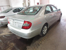 Load image into Gallery viewer, WHEEL Camry 2002 02 2003 03 2004 04 05 06 15x6.5 Steel - 1083149
