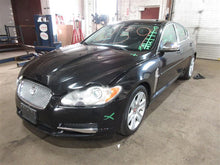 Load image into Gallery viewer, FRONT DOOR VENT GLASS Jaguar XF XFR 09 10 11 12 13 14 15 Right - 1086378
