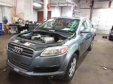 Load image into Gallery viewer, FUEL PUMP Audi Q7 2007 07 2008 08 2009 09 2010 10 - 1088068
