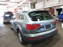 Load image into Gallery viewer, FUEL PUMP Audi Q7 2007 07 2008 08 2009 09 2010 10 - 1088068
