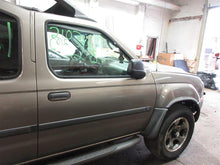 Load image into Gallery viewer, FOG LAMP LIGHT Nissan Frontier Xterra 2003 03 2004 04 Right - 1088189
