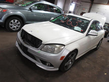 Load image into Gallery viewer, Rear Headrest Mercedes-Benz C300 C350 2009 09 - 1088349
