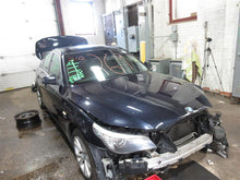 Load image into Gallery viewer, FRONT DRIVE SHAFT BMW 528i 525i 530i 535i 2006 06 2007 07 2008 08 09 10 AWD - 1089651
