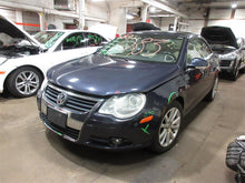 Load image into Gallery viewer, FRONT SPINDLE Volkswagen Jetta Golf Tiguan 2005 05 06 07 08 09 10 11 12 Left - 1092458
