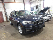 Load image into Gallery viewer, REAR QUARTER GLASS BMW X5 14 15 16 17 18 Right - 1090629
