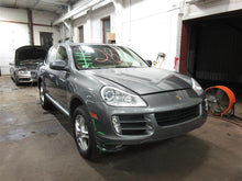 Load image into Gallery viewer, COMPACT SPARE Cayenne 2004-2012 17x6-1/2 - 1092290
