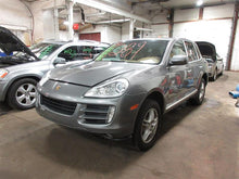 Load image into Gallery viewer, COMPACT SPARE Cayenne 2004-2012 17x6-1/2 - 1092290
