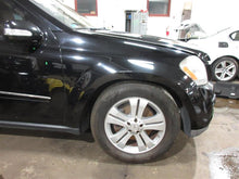 Load image into Gallery viewer, HEADLIGHT LAMP ASSEMBLY Gl320 Gl350 Gl450 Gl550 2007-2011 Right - 1304628
