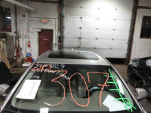Load image into Gallery viewer, POWER BRAKE BOOSTER 528i 535i 535i Gt 550i 550i Gt 640I 650i 740i 09-17 - 1093952
