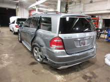 Load image into Gallery viewer, STEERING RACK ML320 ML350 ML550 ML450 2006 06 2007 07 08 09 10 11 12 - 1092136
