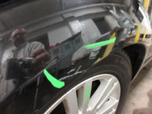 Load image into Gallery viewer, QUARTER GLASS Land Rover LR3 LR4 2005 05 2006 06 2007 07 2008 08 09 10 11 Right - 1093025
