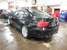 Load image into Gallery viewer, Center Pillar Cut BMW 335i 330i 328i 325i 2006 06 2007 07 2008 08 09 10 11 Right - 1093115
