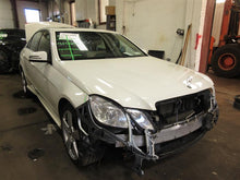 Load image into Gallery viewer, WINDSHIELD WASHER FLUID RESERVOIR BOTTLE E250 Van C230 C250 C300 08-16 - 1095774
