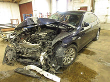 Load image into Gallery viewer, POWER BRAKE BOOSTER 528i 535i 535i Gt 550i 550i Gt 640I 650i 740i 09-17 - 1095305
