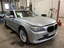 Load image into Gallery viewer, CARRIER ASSEMBLY 750 HYBRID 750i 750il Alpina B7 10-12 3.46 RATIO AWD - 1096401
