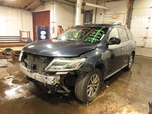 Load image into Gallery viewer, REAR QUARTER GLASS Nissan Pathfinder 13 14 15 16 17 Right - 1096239

