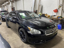 Load image into Gallery viewer, WINDSHIELD WIPER ARM Nissan Maxima 2012 12 - 1097761

