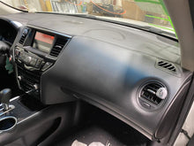 Load image into Gallery viewer, REAR QUARTER GLASS Nissan Pathfinder 13 14 15 16 17 Left - 1096521
