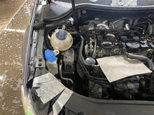 Load image into Gallery viewer, OIL PAN CC A3 Jetta Beetle EOS 2008 08 2009 09 2010 10 2011 11 2012 12 2013 13 - 1097936
