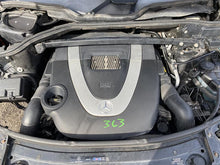 Load image into Gallery viewer, Air Bag Gl320 Gl450 Gl550 ML320 ML350 ML500 ML550 06-09 - 1098987
