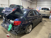 Load image into Gallery viewer, Rear Headrest BMW 528i 2013 13 - 1098539
