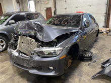 Load image into Gallery viewer, FRONT KNEE BMW 328D 328i 13 14 15 16 17 18 Right - 1098892
