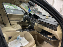 Load image into Gallery viewer, Center Pillar Cut BMW 335i 330i 328i 325i 2006 06 2007 07 08 09 10 11 Left - 1100523
