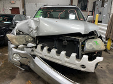 Load image into Gallery viewer, REAR SPOILER Toyota Highlander 01 02 03 04 05 06 07 - 1099828

