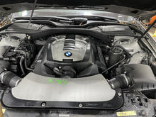 Load image into Gallery viewer, GAS FUEL FILLER LID DOOR BMW 750i Alpina B7 2007 07 - 1101057
