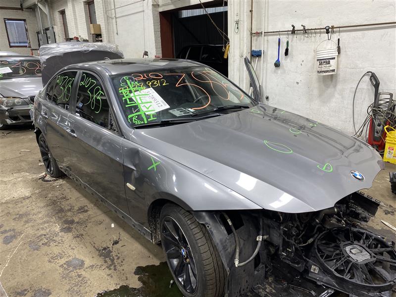 2011 BMW 328i Floor Shifter - 1100833