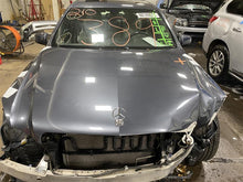 Load image into Gallery viewer, FRONT KNEE E250 Van E250D E300 E350 E400 E550 E63 2010-2016 Right - 1101818
