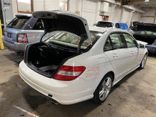 Load image into Gallery viewer, RADIO ANTENNA Mercedes-Benz C300 C350 2011 11 - 1102077

