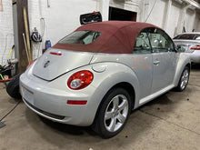 Load image into Gallery viewer, FRONT INTERIOR DOOR TRIM PANEL Volkswagen Beetle 2009 09 - 1101584
