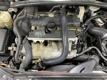Load image into Gallery viewer, INDEPENDENT REAR SUSPENSION Volvo V70 XC70 2001 01 2002 02 03 04 05 - 07 Left - 1102958

