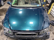 Load image into Gallery viewer, REAR DOOR GLASS Volvo S60 2001 01 02 - 08 Right - 1105136
