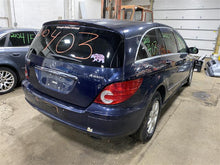 Load image into Gallery viewer, STEERING COLUMN R320 R350 R500 R63 06 07 08 09 10 11 12 13 - 1102571
