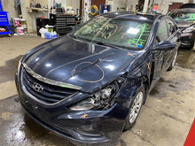 Load image into Gallery viewer, REAR INTERIOR DOOR TRIM PANEL Hyundai Sonata 2013 13 - 1104410
