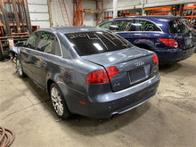 Load image into Gallery viewer, FRONT INTERIOR DOOR TRIM PANEL Audi A4 2008 08 - 1102626
