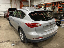 Load image into Gallery viewer, CENTER PILLAR CUT Infiniti EX35 EX37 QX50 2008-2017 Right - 1103144
