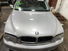 Load image into Gallery viewer, FUSE BOX 745i 745li 750i 750il 750LI 760li Alpina B7 02-08 Trunk Mounted - 1104151
