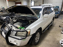 Load image into Gallery viewer, Rear Headrest Toyota Highlander 2005 05 - 1105291
