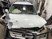 Load image into Gallery viewer, WIPER TRANSMISSION Highlander 2001 01 02 03 04 05 06 07 - 1105254
