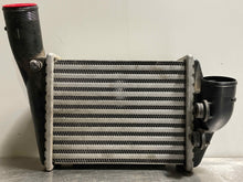 Load image into Gallery viewer, INTERCOOLER AUDI A6 S4 2000 01 02 03 04 05 2.7 - NW106217

